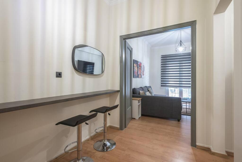 Athens Center Spacious Apartment Экстерьер фото